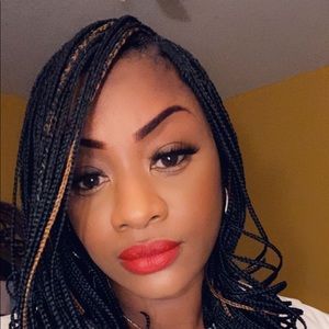 Meet your Posher, Tiffonie